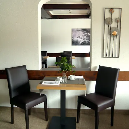 فندق Parkhotel Kirchberg 3*