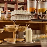 فندق Parkhotel Kirchberg 3*